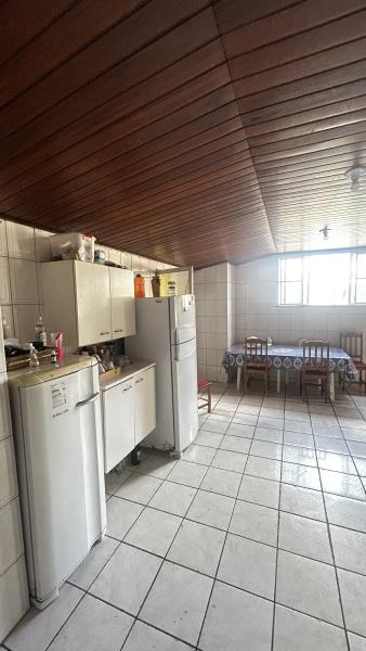 Imagem 11 da galeria do anúncio: Suíte no Centro Histórico - Para moças.