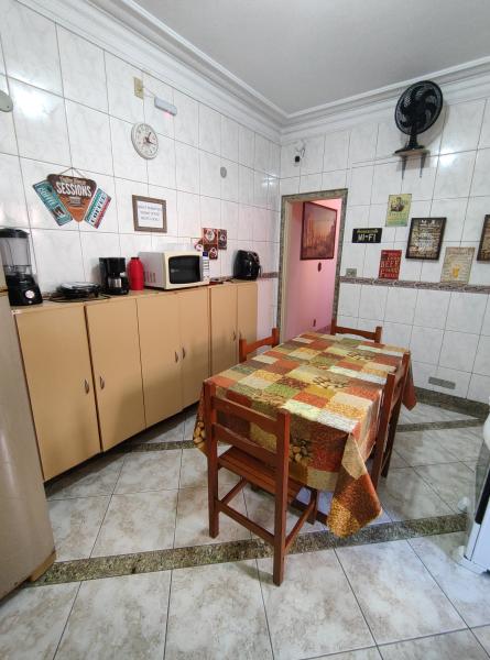 Imagem 16 da galeria do anúncio: Quarto individual - UERJ / HUPE / Hosp. Jesus