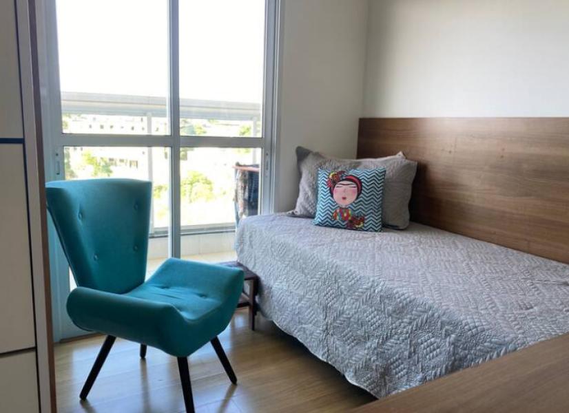 Imagem 1 da galeria do anúncio: Alugo quarto com banheiro individual em Jd Camburi