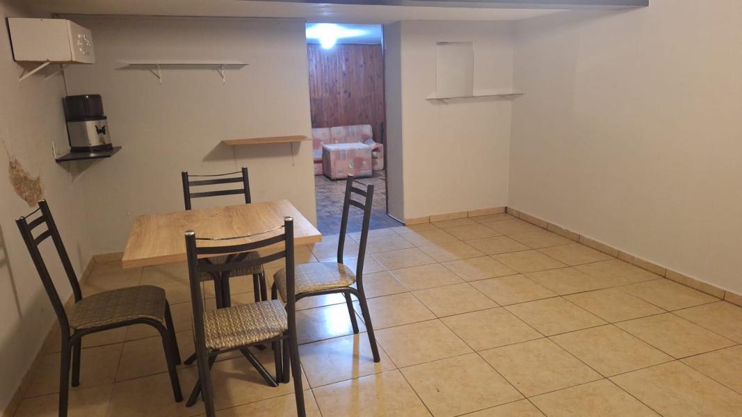 Imagem 3 da galeria do anúncio: Quarto Mensal para Moças ou Rapazes