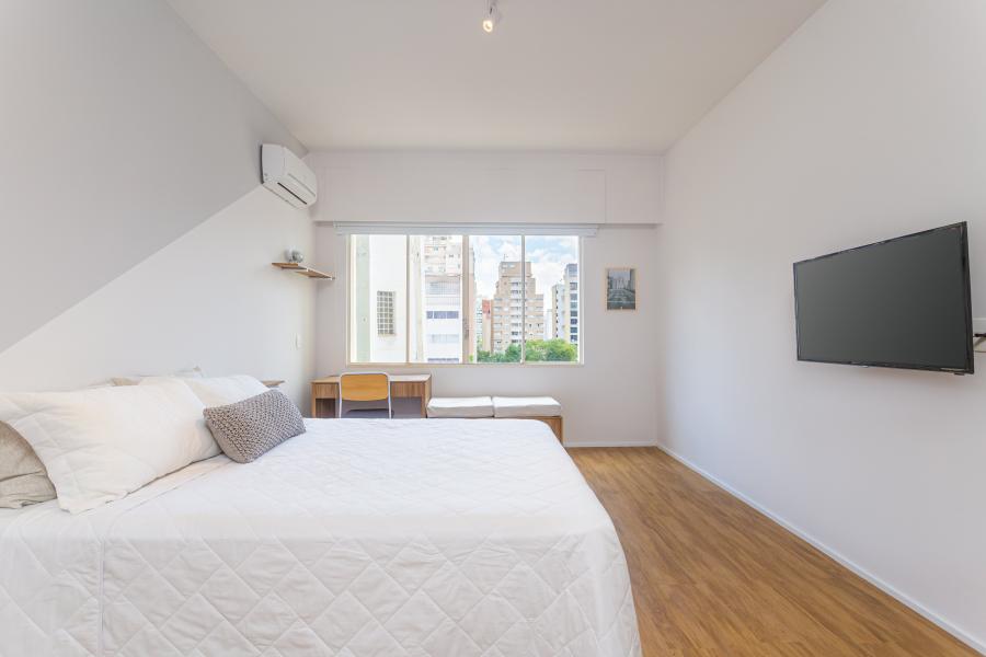 Imagem 10 da galeria do anúncio: Quarto com banheiro exclusivo | Metrô Vergueiro Metro Statio