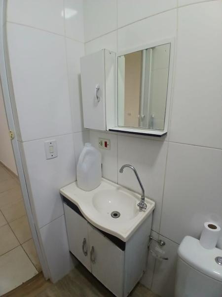 Imagem 6 da galeria do anúncio: Kitnet Aconchegante e Bem Localizada