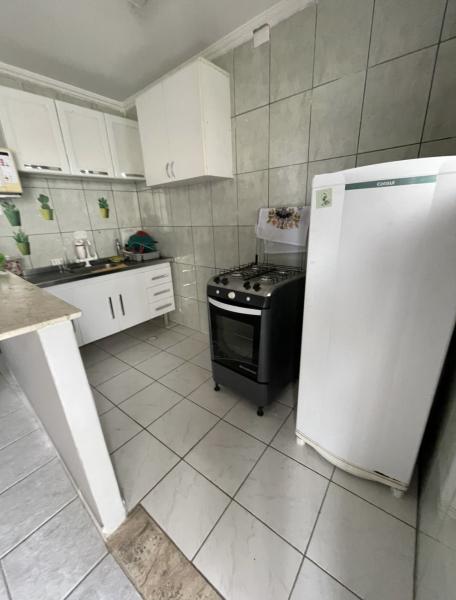 Imagem 2 da galeria do anúncio: Quarto mobiliado na Aldeia de Barueri