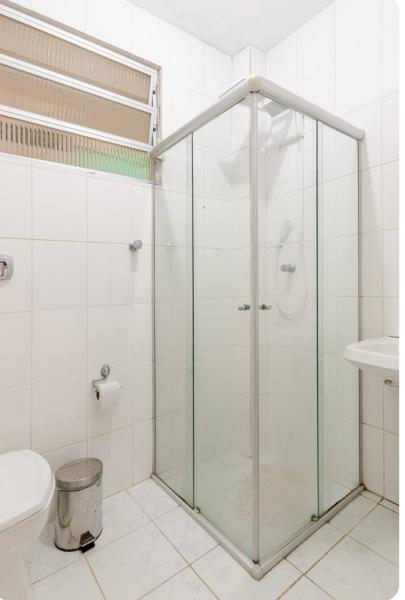 Imagem 4 da galeria do anúncio: Quarto Mensal  em Coqueiros valor (1500 reais)