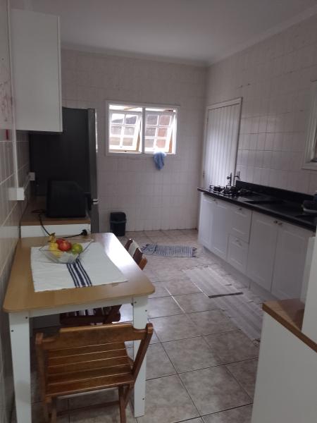 Imagem 12 da galeria do anúncio: Suite ampla no Horto Florestal