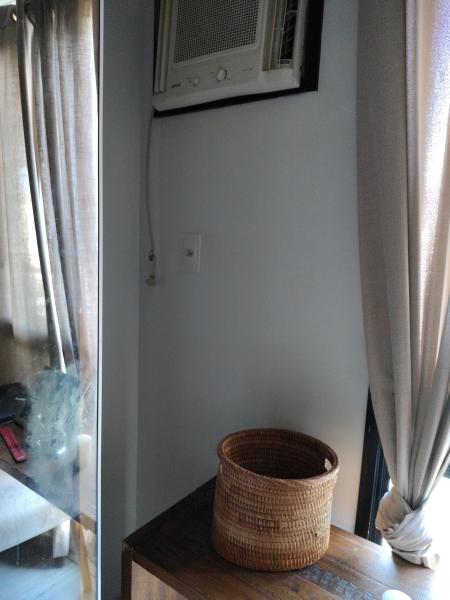 Imagem 8 da galeria do anúncio: Quarto decorado, novíssimo, com tv, ar, móvei, banheiro exc.