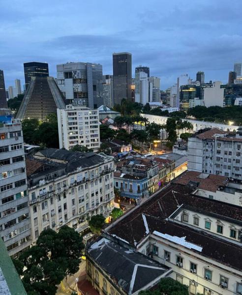 Imagem 5 da galeria do anúncio: Vaga para moças que tenham trabalho