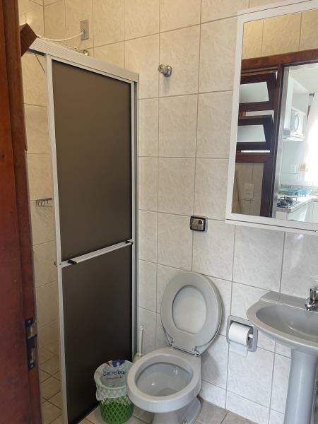 Imagem 6 da galeria do anúncio: Quarto mobiliado em casa de família.