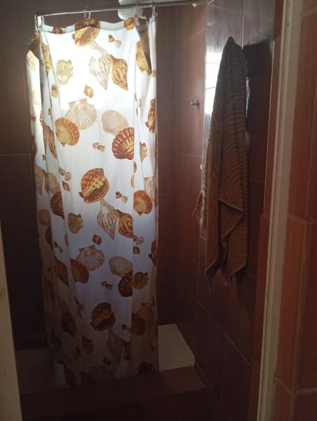 Imagem 7 da galeria do anúncio: Quarto individual mobiliado em vila isabel