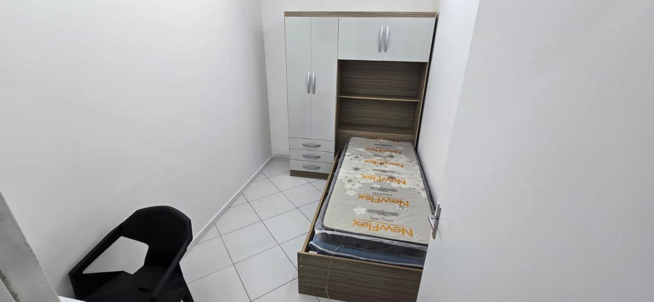 Imagem 1 da galeria do anúncio: quarto a 1 minuto do metro saúde