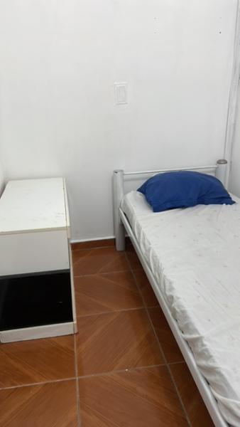 Imagem 3 da galeria do anúncio: Quarto individual Boqueirão Praia Grande