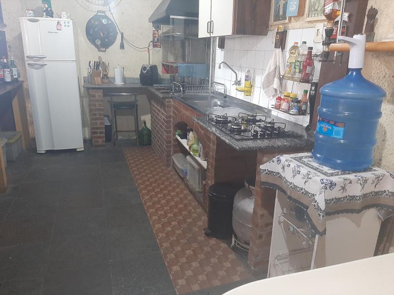 Imagem 13 da galeria do anúncio: QUARTO COM BANHEIRO PRIVATIVO