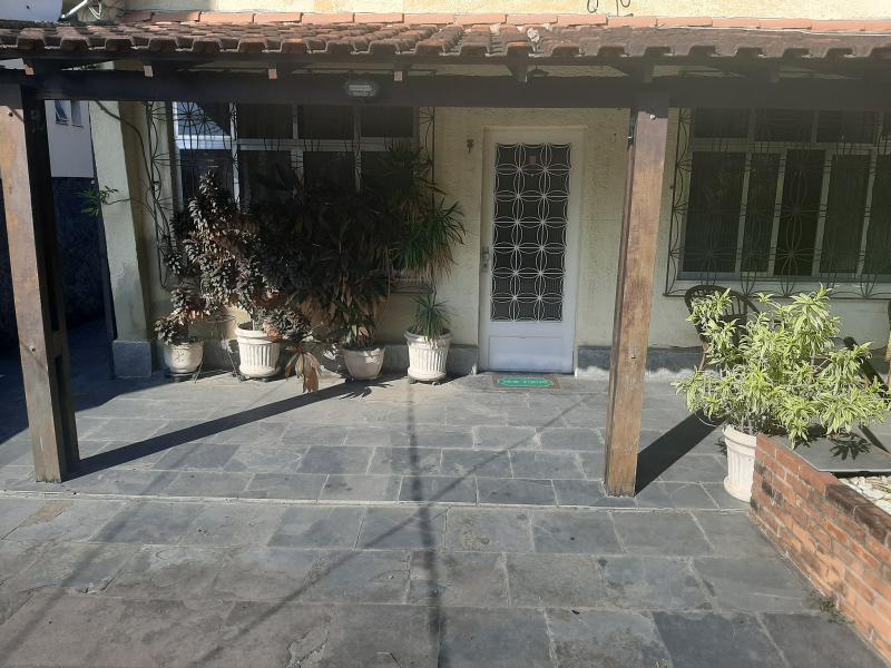 Imagem 9 da galeria do anúncio: QUARTO COM BANHEIRO PRIVATIVO