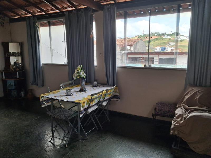 Imagem 3 da galeria do anúncio: Quarto individual em Casa no bairro de São Francisco