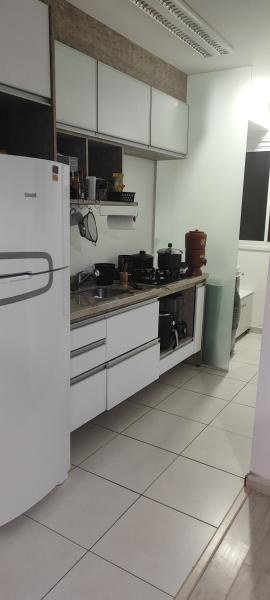 Imagem 4 da galeria do anúncio: Quarto mobiliado para aluguel