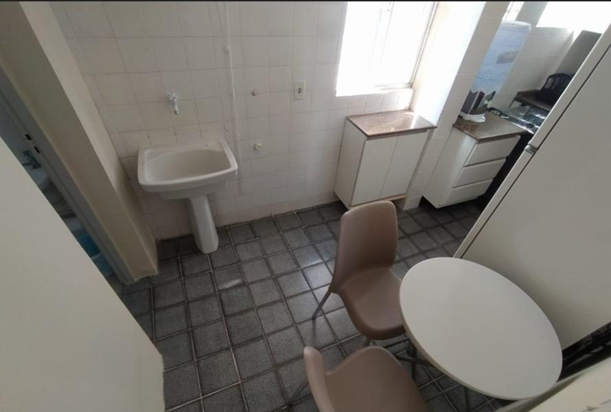 Imagem 16 da galeria do anúncio: LOCAÇÃO DE QUARTO EM BOA VIAGEM