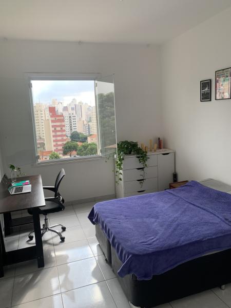 Imagem 1 da galeria do anúncio: Quarto grande, ensolarado e silencioso ao lado da FIAP