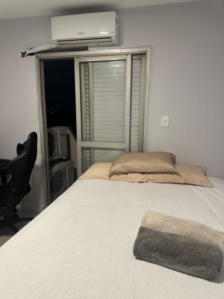 Imagem 13 da galeria do anúncio: Suíte na lapa com tudo perto