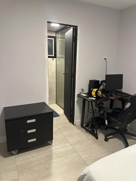 Imagem 7 da galeria do anúncio: Suíte na lapa com tudo perto