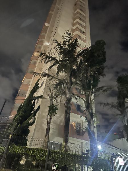 Imagem 11 da galeria do anúncio: Suíte na lapa com tudo perto