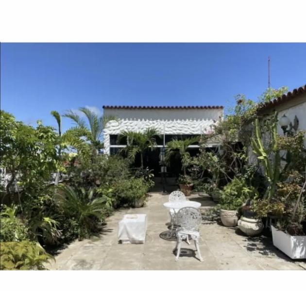 Imagem 12 da galeria do anúncio: Suíte  em cobertura com jardim