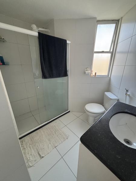 Imagem 8 da galeria do anúncio: Quarto mobiliado no Costa Azul