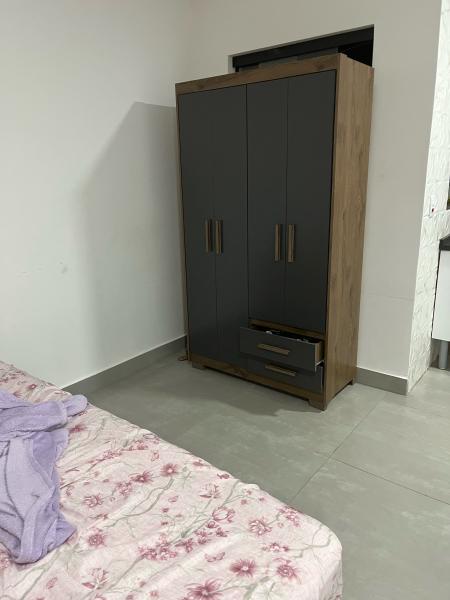 Imagem 2 da galeria do anúncio: kitnet mobiliada