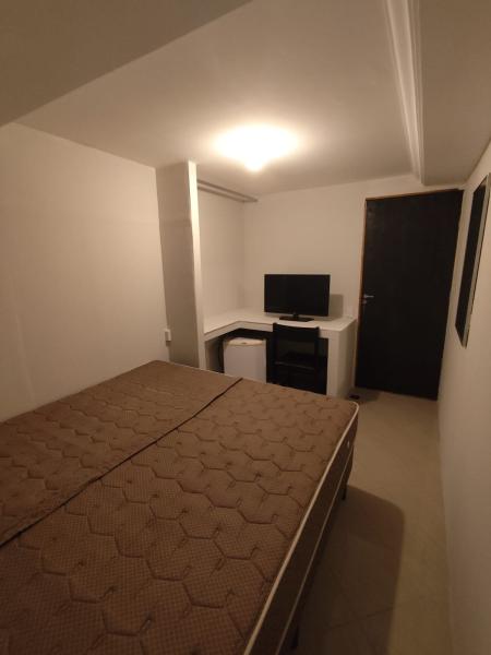 Imagem 5 da galeria do anúncio: QUARTO PRIVATIVO - Td Incluso - Na Orla