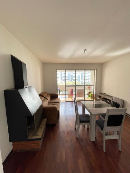 Imagem 4 da galeria do anúncio: Quarto mobiliado em apartamento compartilhado em Alphaville