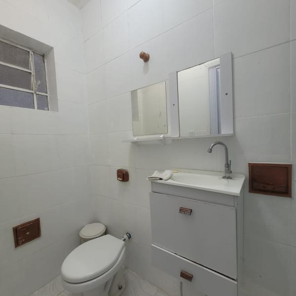 Imagem 4 da galeria do anúncio: Ampla Kitnet Brooklin