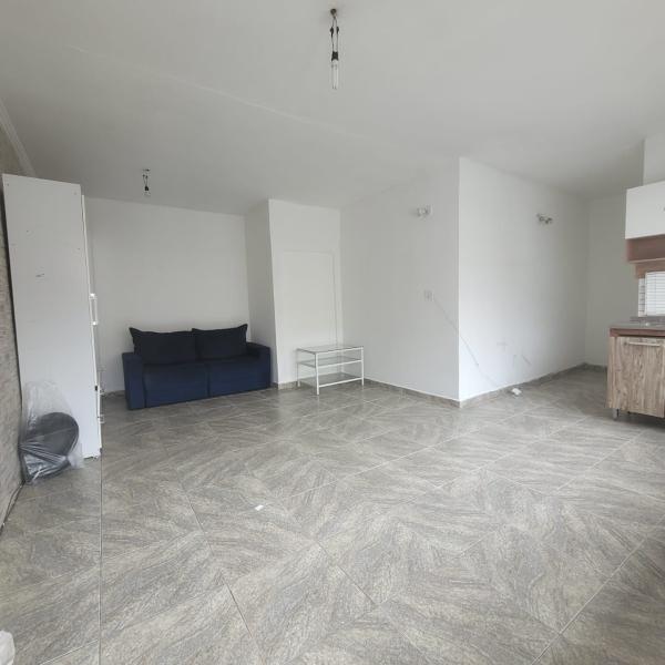 Imagem 1 da galeria do anúncio: Ampla Kitnet Brooklin