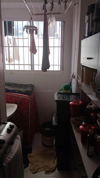 Imagem 2 da galeria do anúncio: Divido apartamento condominio França