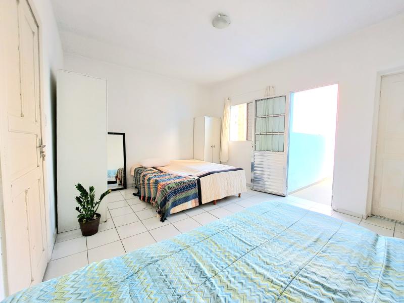 Imagem 1 da galeria do anúncio: Suíte Grande Individual ou Dupla, mulher :D