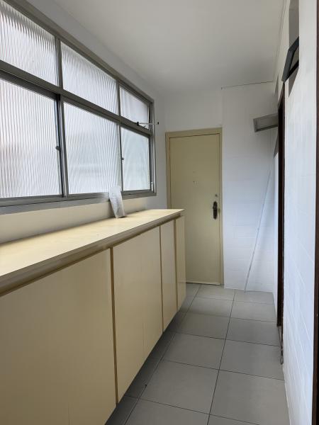 Imagem 20 da galeria do anúncio: QUARTO FEMININO - EM FRENTE À PUC PRAÇA DA LIBERDADE -