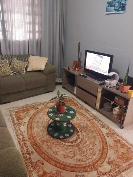 Imagem 1 da galeria do anúncio: SUÍTE EM TAGUATINGA SUL