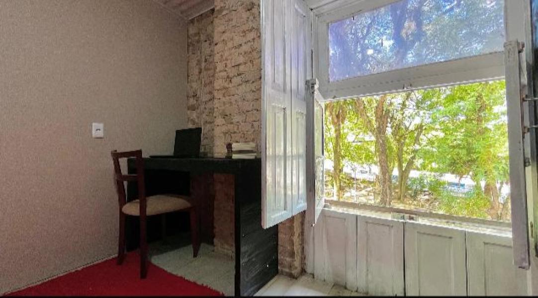 Imagem 1 da galeria do anúncio: Quarto Privativo no Bah Conde, Centro Histórico/UFRGS/UFSCPA