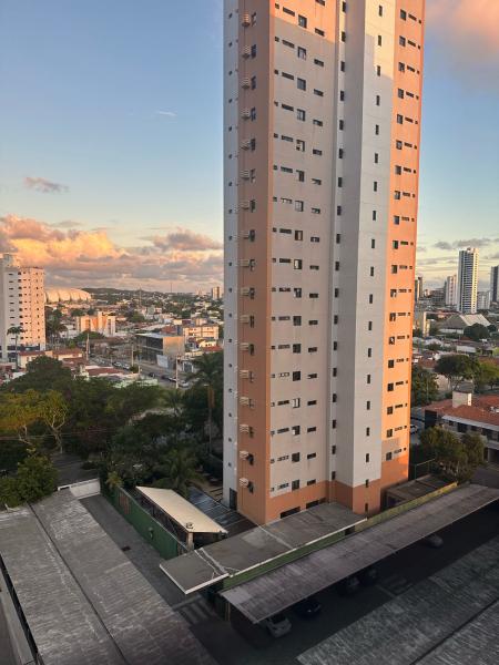 Imagem 13 da galeria do anúncio: Quarto com cama de casal para alugar em Lagoa Nova – Natal