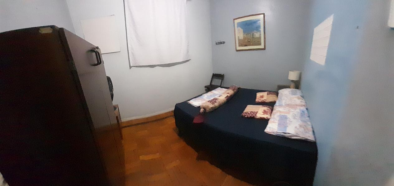 Imagem 3 da galeria do anúncio: Quarto Individual  c/ ventilação de teto