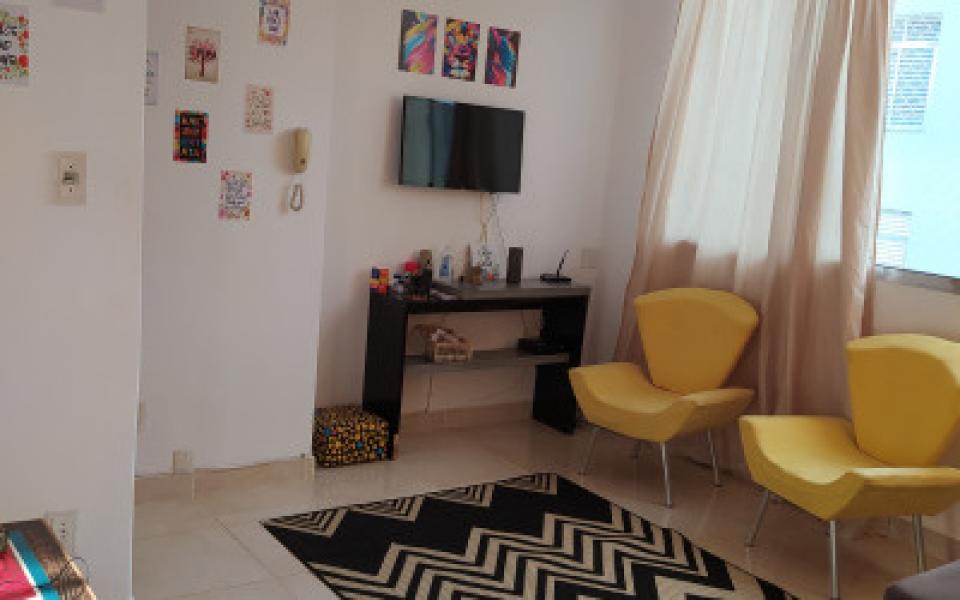 Imagem 2 da galeria do anúncio: Alugo um quarto no meu Apt