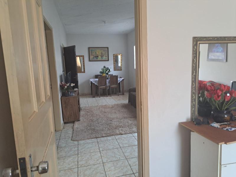 Imagem 1 da galeria do anúncio: Quarto perto do Assaí no centro de Araraquara