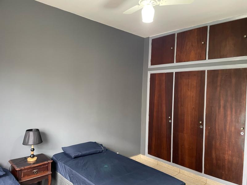 Imagem 3 da galeria do anúncio: QUARTO VIP C/BANHEIRO EXCLUSIVO