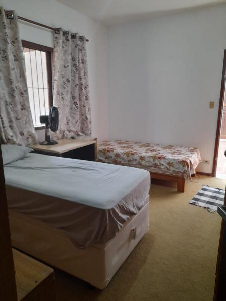 Imagem 1 da galeria do anúncio: Quartos compartilhados e individuais.