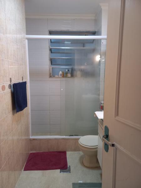 Imagem 8 da galeria do anúncio: Quarto Mobiliado em Copacabana