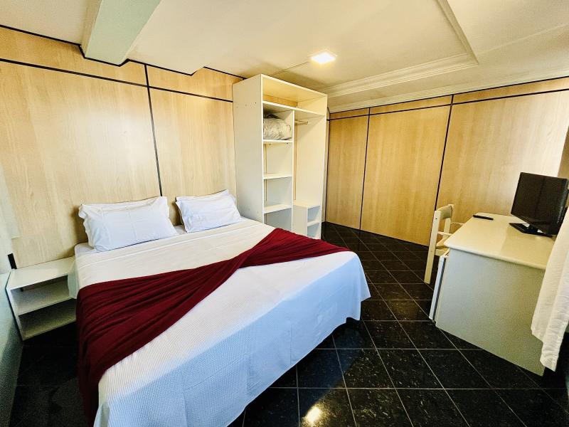 Imagem 3 da galeria do anúncio: Quarto Privativo - Tudo Incluso - A 1 min da Beira Mar