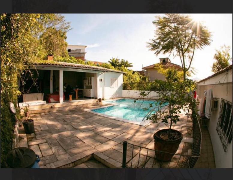 Imagem 1 da galeria do anúncio: Quarto UFSC Pantanal