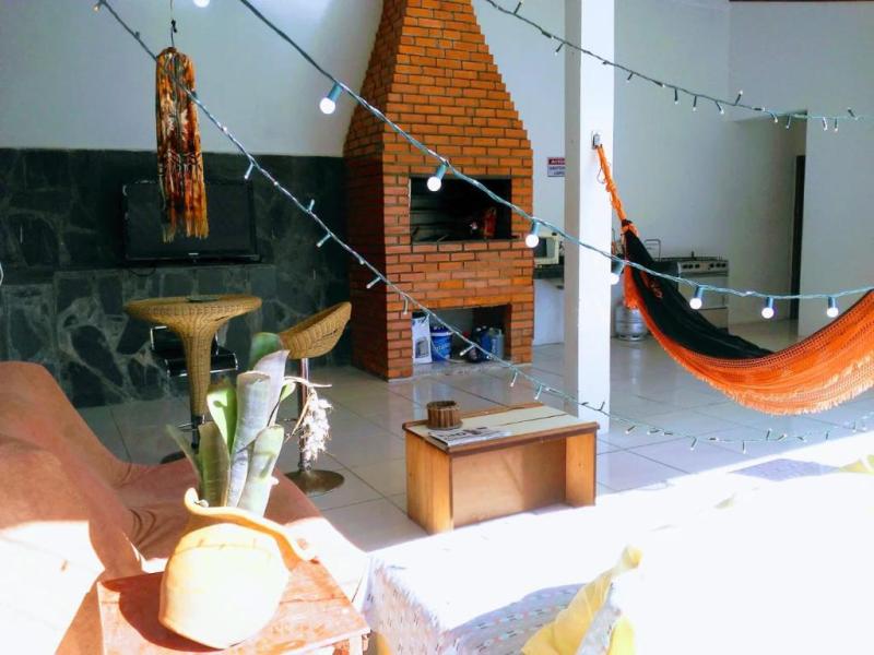 Imagem 4 da galeria do anúncio: Quarto UFSC Pantanal