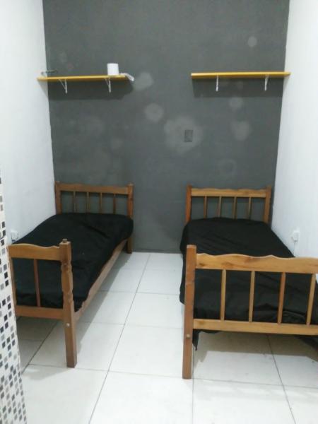 Imagem 8 da galeria do anúncio: quarto  mobiliado com totdas as contas inclussa. R$ 600,00