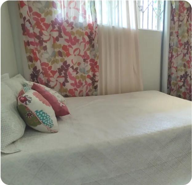 Imagem 1 da galeria do anúncio: Quarto para Mulheres