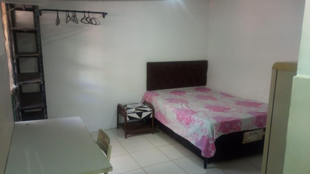 Imagem 4 da galeria do anúncio: Kitnet com entrada independente no Pontal