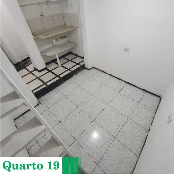Imagem 4 da galeria do anúncio: Aluga-se Quarto tipo Kit (Bela Vista) 14 Minutos do Metrô